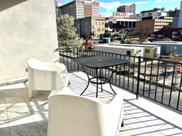 Two blocks from casino and beach 8 bedroom