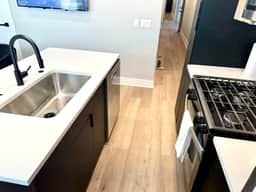 BeachBlock 2 bedroom brandnew 108-c4