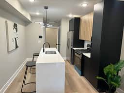 Rittenhouse, 2bedroom, private deck&rooftop