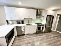 Point breeze, full house, 4 room,back yard.