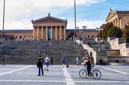 7 blocks to convention close to center city unit 2