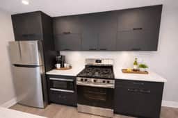 Stylish 2BR Beach Getaway – Balcony 1 block beach4