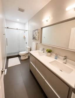 3 bedroom, 1 block to beach & Tropicana Casino #2
