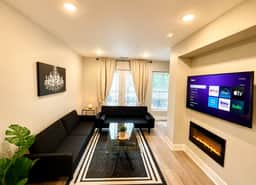 Rittenousr sq, two bedroom by level with deck #2