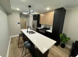Rittenousr sq, two bedroom by level with deck #2