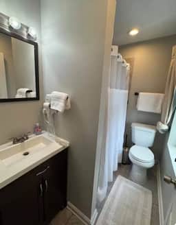Cozy 1BR in University City Near Penn & Drexel #2