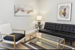 2 bedroom with deck close to hard rock and beach.