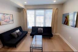 4 bedroom with rooftop close to Center City.