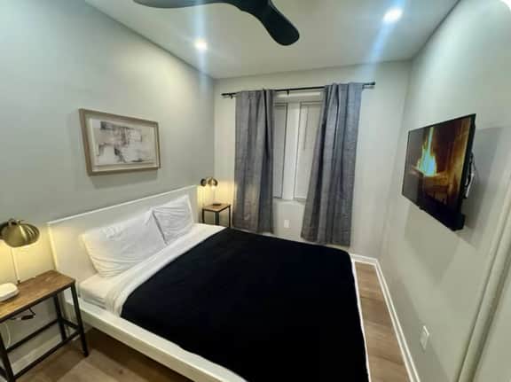 3 bedrm kitchen, living room, 108-A1