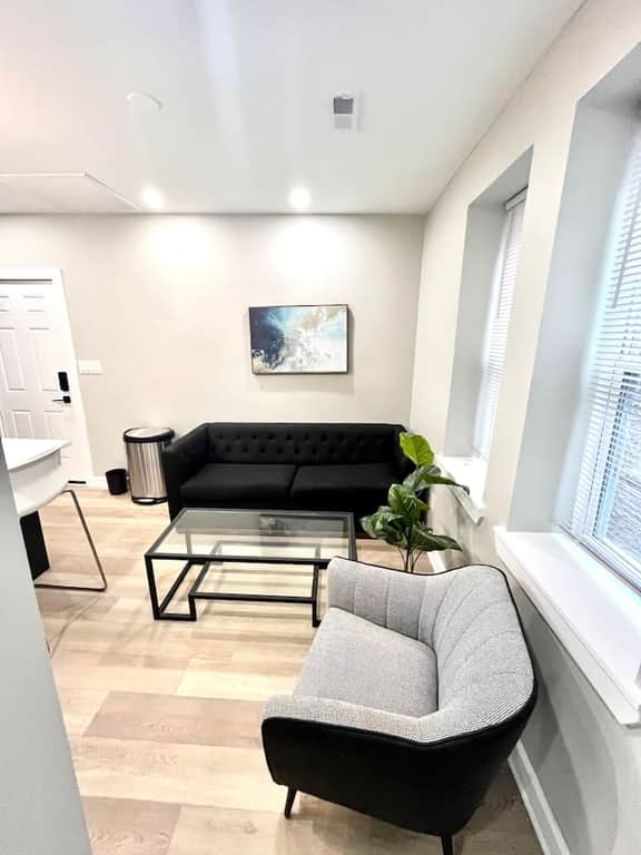 Beach block 1bedroom , kitchen. B2