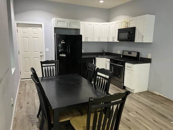 University city house 4 bedroom with backyard