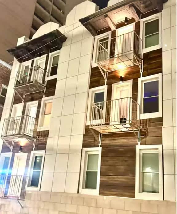 3bed beachblock condo 108/A1