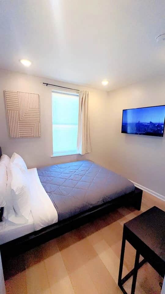 4 bedroom point breeze home - Cross St
