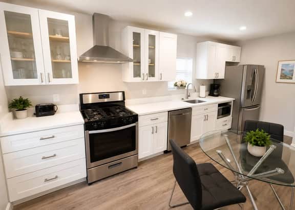 3 bedroom, 1 block to beach & Tropicana Casino #2