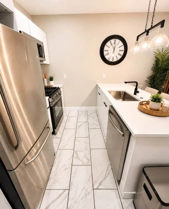 1 bedroom close to xfinity center on broad st #1