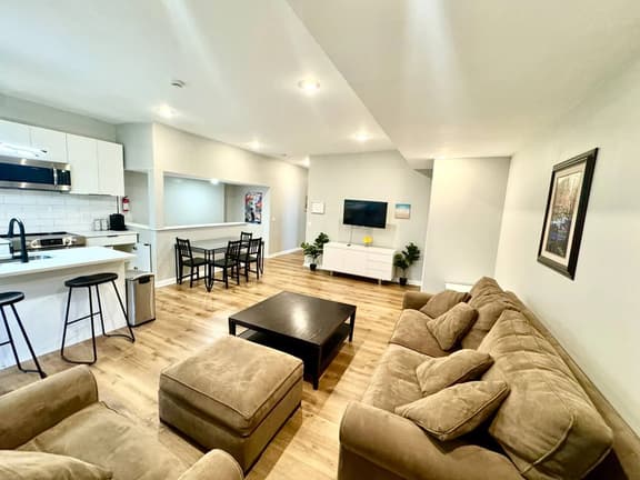 2 bedroom close to casino& beach 1710