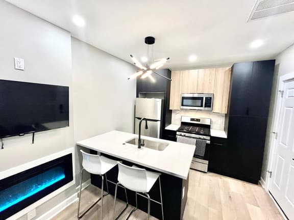 Beach block 1bedroom , kitchen. B2