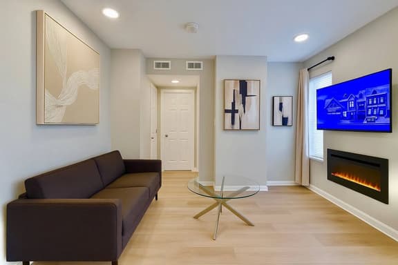 Small adorable apartment in university city. #1