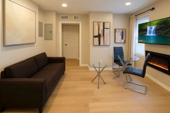 Cozy 1BR in University City Near Penn & Drexel #1